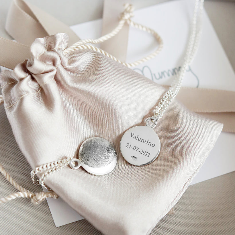 MOON NECKLACE AND KEYRING